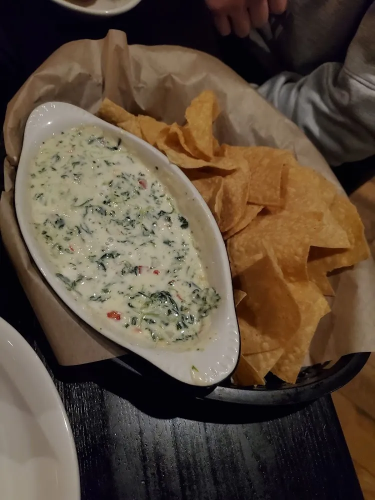 Spinach Queso with Tortilla Chips